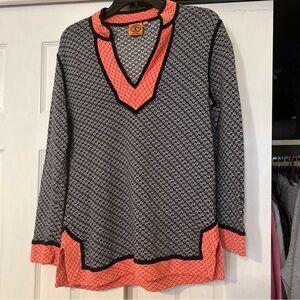 Women’s Tory Burch Color Black Geometric Knit Sweater Blouse Size M  100% Cotton